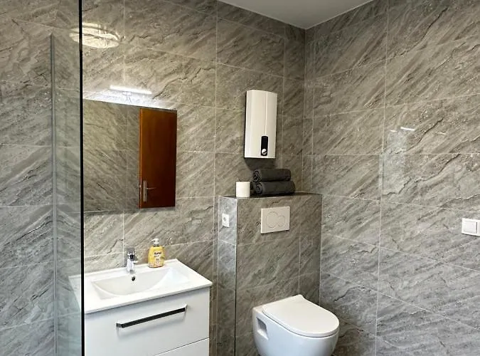 Oberhausen Apartments * Oberhausen (North Rhine-Westphalia)